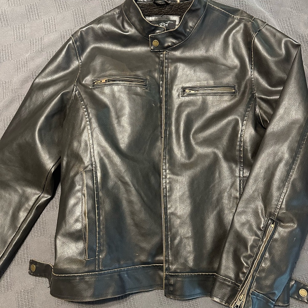 Black Rivet Black Bomber Jacket with Classic Style
